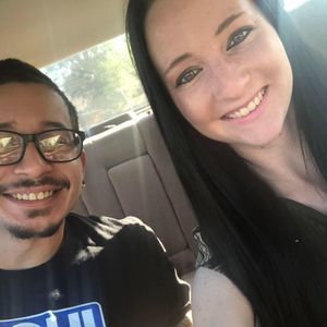 Meet your Posher, Caitlin